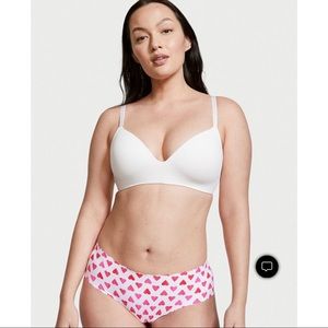 Victoria’s Secret No Show Cheeky Panty